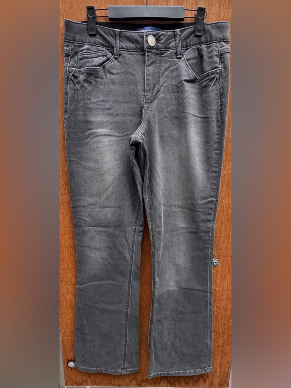 Democracy Women’s High-Rise Straight Jeans in Washed Charcoal